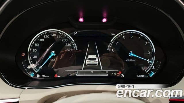 Genesis GV70 2022 — Şəkil 8/20