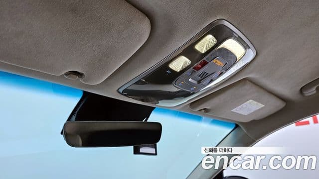 Genesis GV70 2022 — Şəkil 17/20