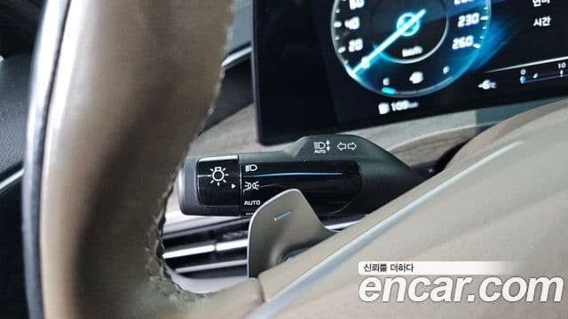 Kia K8 2021 — ფოტო 14/20