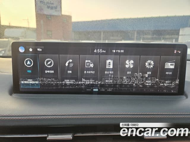 Genesis GV70 2021 — Photo 16/20