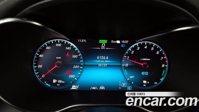 Mercedes-Benz GLC-Class 2022 — ფოტო 8/20