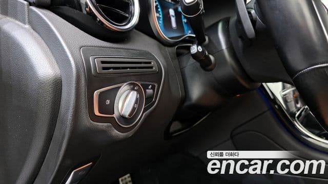 Mercedes-Benz GLC-Class 2022 — ფოტო 14/20