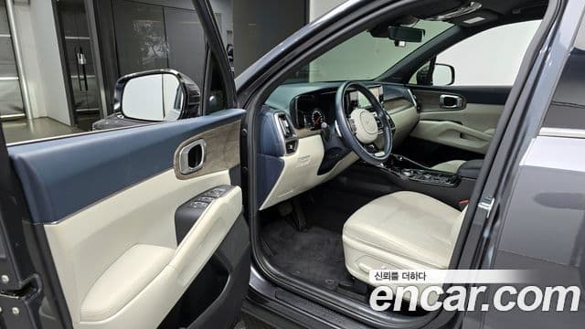 Kia Sorento 2022 — ფოტო 11/20