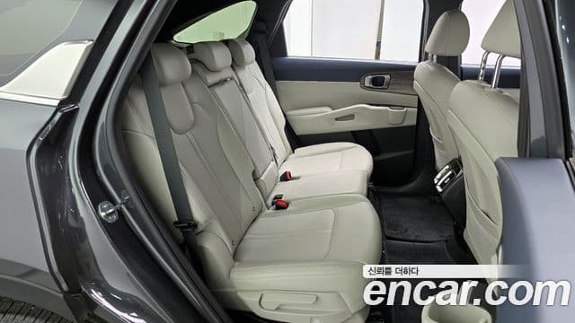 Kia Sorento 2022 — ფოტო 12/20