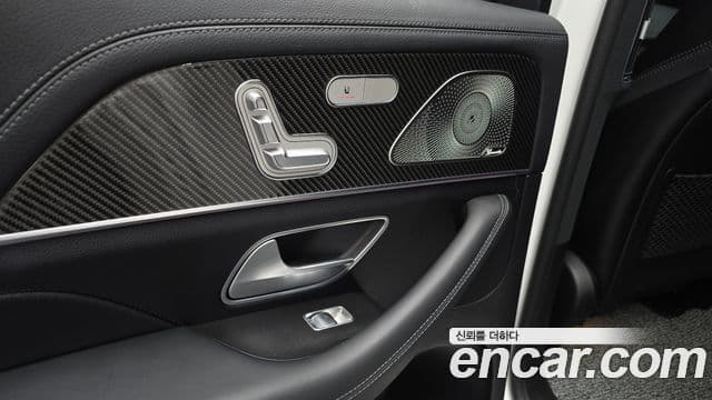 Mercedes-Benz GLE-Class 2022 — ფოტო 19/20