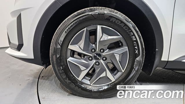 Kia Sorento 2022 — Фото 5/20
