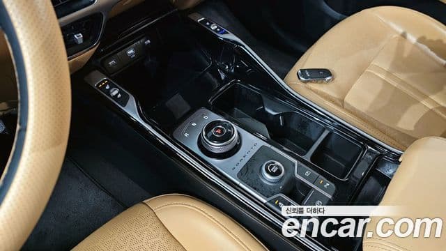 Kia Sorento 2022 — ფოტო 9/20