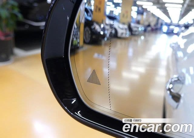 Mercedes-Benz CLS-Class 2023 — Photo 12/20