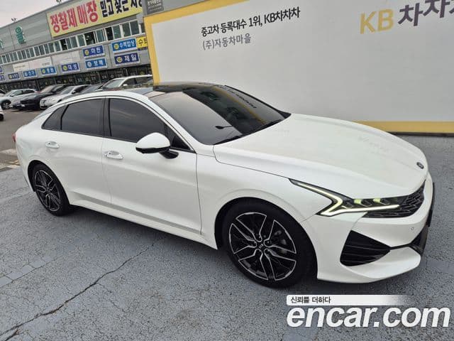 Kia K5 2020 — Şəkil 1/17