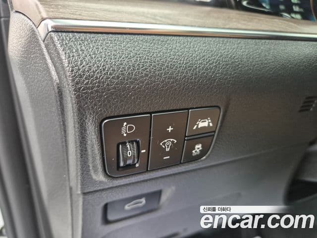 Kia K5 2020 — Şəkil 8/17