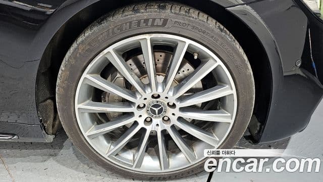Mercedes-Benz S-Class 2018 — ფოტო 18/20