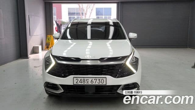 Kia Sportage 2022 — ფოტო 3/18