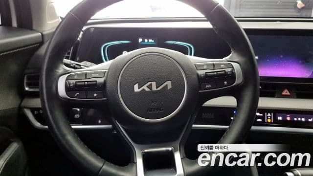 Kia Sportage 2022 — фото 13 из 18
