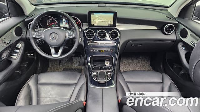 Mercedes-Benz GLC-Class 2019 — ფოტო 7/20