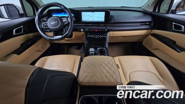 Kia Carnival 2021 — ფოტო 7/20