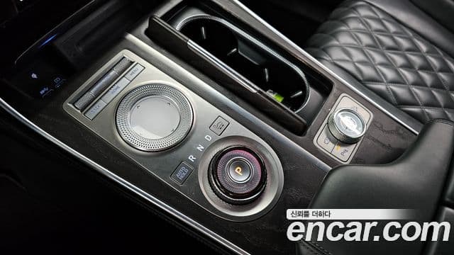 Genesis GV80 2020 — ფოტო 9/20