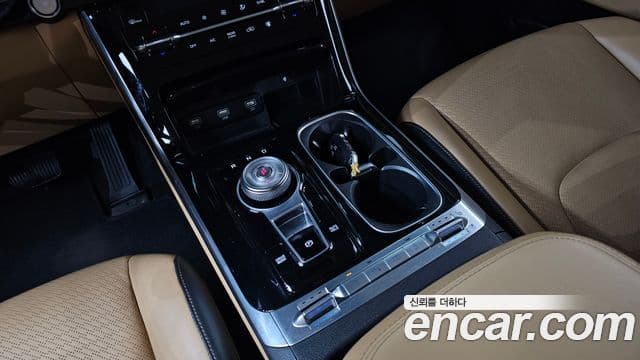 Kia Carnival 2020 — Şəkil 9/20