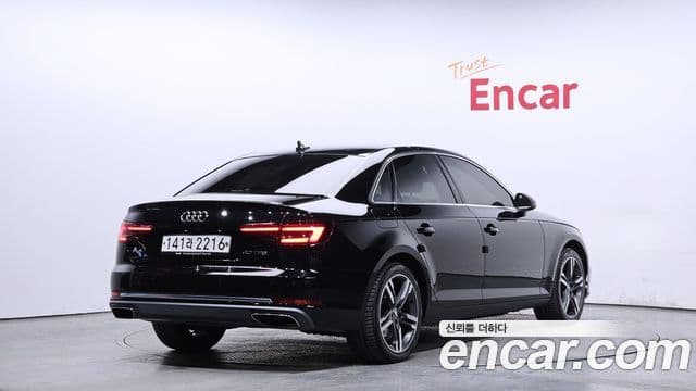 Audi A4 2019 — ფოტო 2/20
