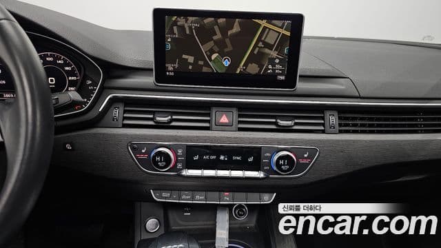 Audi A4 2019 — ფოტო 14/20