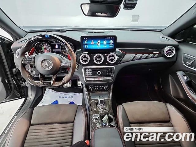 Mercedes-Benz GLA-Class 2018 — Photo 5/19