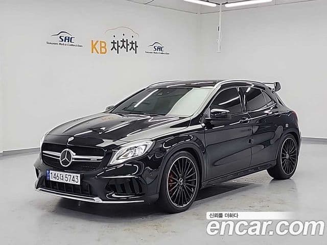 Mercedes-Benz GLA-Class 2018 — Photo 14/19