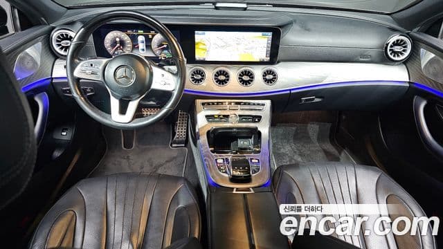 Mercedes-Benz CLS-Class 2020 — Photo 10/20