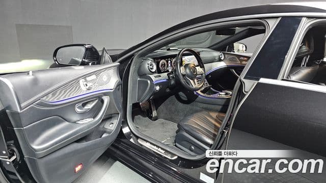 Mercedes-Benz CLS-Class 2020 — Photo 5/20