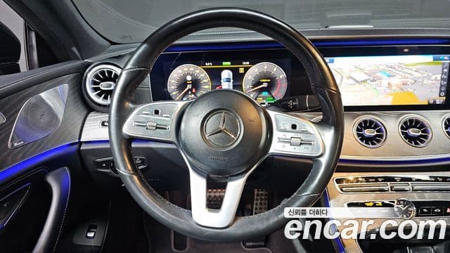 Mercedes-Benz CLS-Class 2020 — Photo 6/20