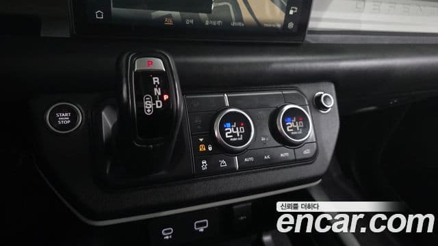 Land Rover Defender 2022 — Şəkil 9/20