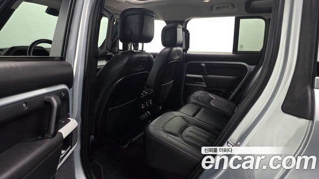 Land Rover Defender 2022 — Şəkil 12/20