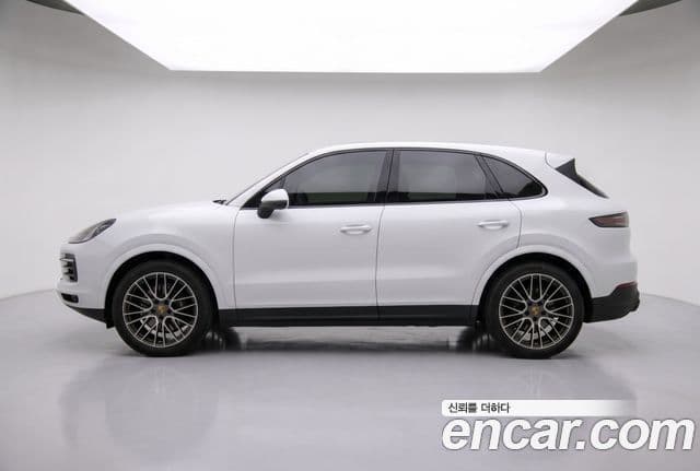 Porsche Cayenne 2020 — Photo 5/20