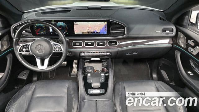 Mercedes-Benz GLE-Class 2022 — ფოტო 7/20
