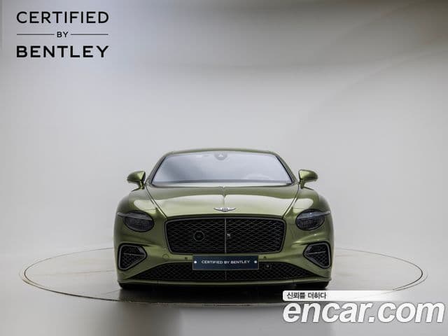 Bentley Continental GT 2025 — Фото 1/19