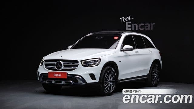Mercedes-Benz GLC-Class 2021 — Şəkil 1/20