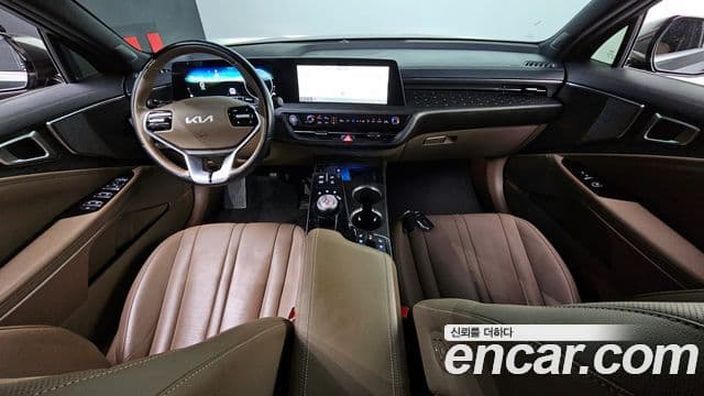 Kia K8 2022 — Şəkil 7/20