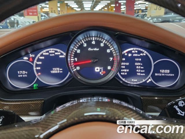 Porsche Panamera 2018 — Фото 10/20
