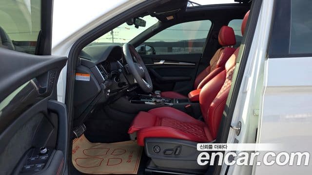 Audi SQ5 2022 — Şəkil 19/20