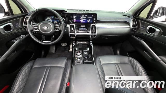 Kia Sorento 2021 — Фото 7/20