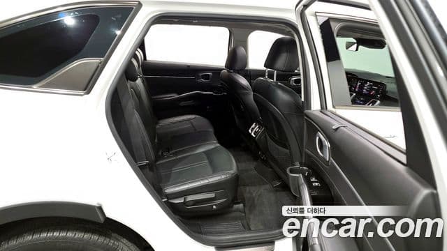 Kia Sorento 2021 — Фото 12/20
