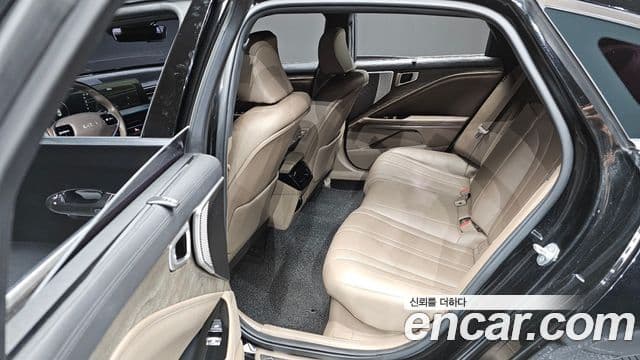 Kia K8 2022 — Photo 6/20