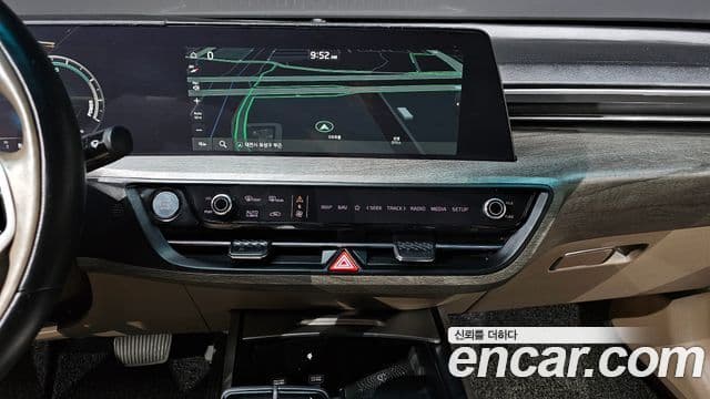 Kia K8 2022 — Photo 8/20