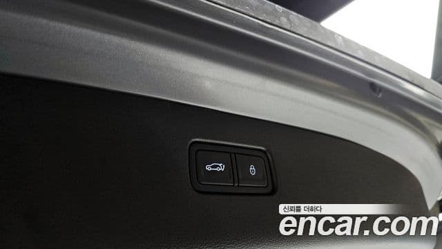 Genesis GV80 2023 — Şəkil 18/20