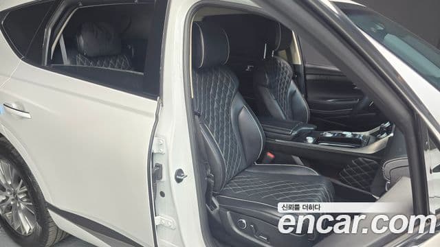 Genesis GV80 2023 — ფოტო 13/20