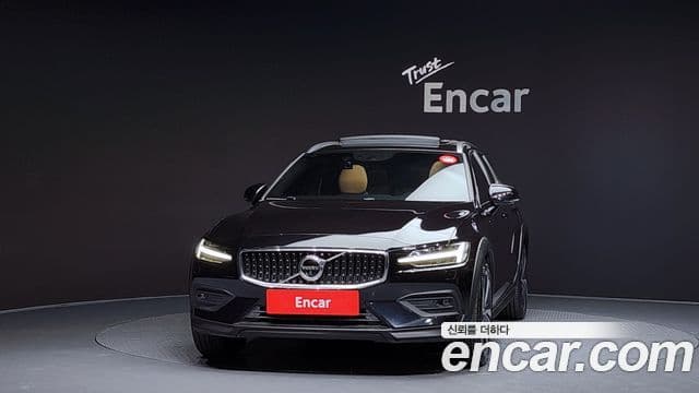 Volvo V60 Cross Country 2020 — Şəkil 3/20