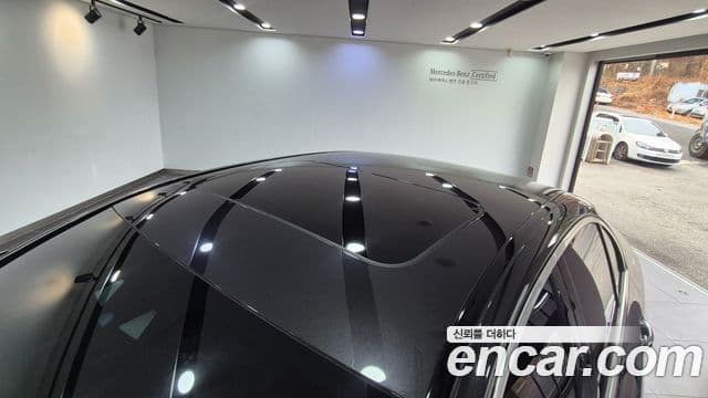 Mercedes-Benz E-Class 2022 — Şəkil 12/17