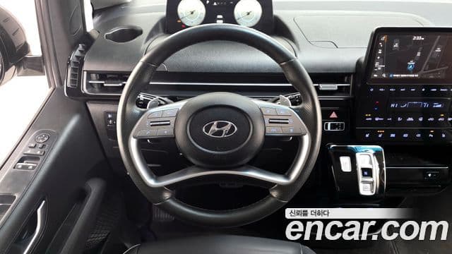 Hyundai Staria 2021 — Şəkil 13/20