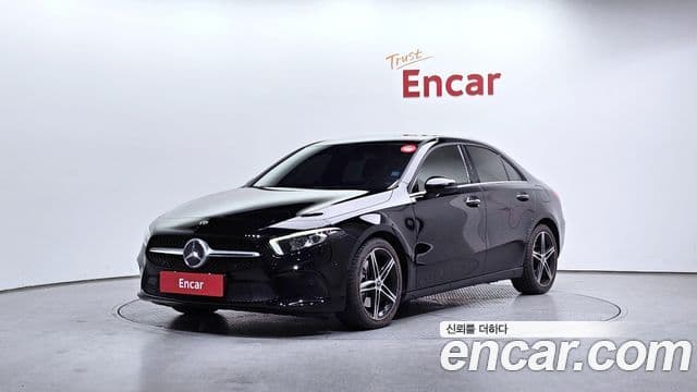Mercedes-Benz A-Class 2020 — Şəkil 1/20