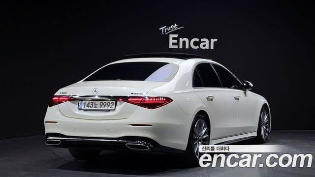 Mercedes-Benz S-Class 2022 — ფოტო 2/20