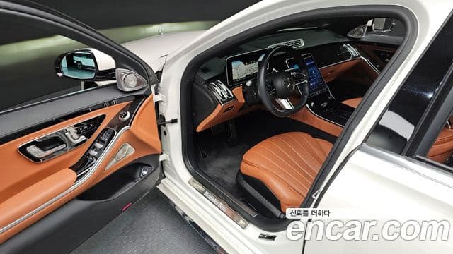 Mercedes-Benz S-Class 2022 — ფოტო 11/20