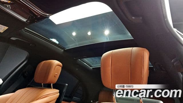 Mercedes-Benz S-Class 2022 — ფოტო 19/20